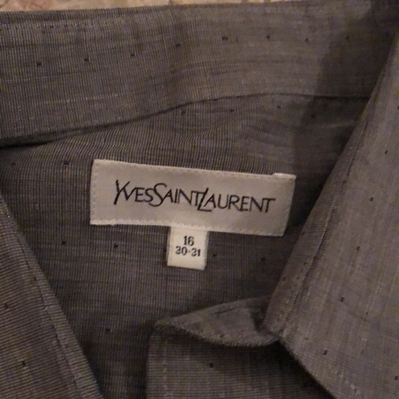 Yves Saint Laurent - Picture 2 of 2